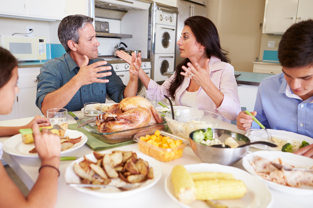 ungesundes Essen: Familie streitet