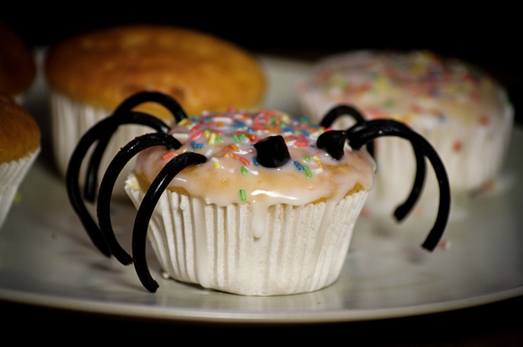 Halloween-Rezept Spinnen-Muffins 6. Schritt